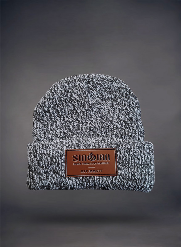 Beanie mit Leder Patch